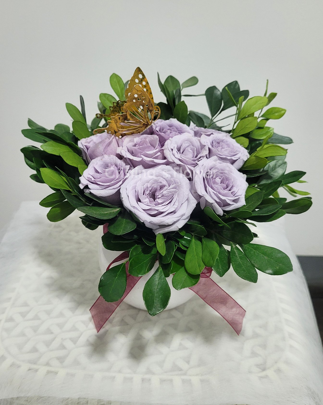 Maceta con mini rosas